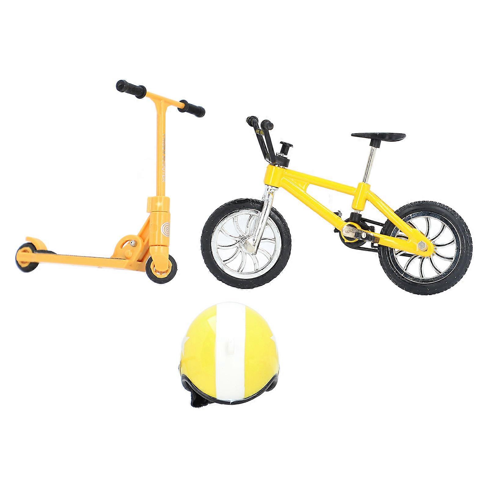 Miniature Bicycle Scooter Set with Helmet, Realistic and High Simulation Garden Decoration for Dollhouse, Yellow