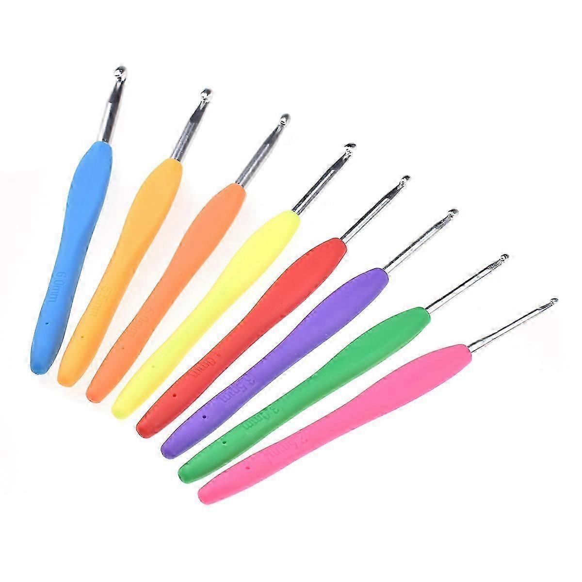 Crochet hooks with plastic handles 8 pcs