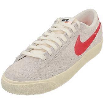 Nike Blazer Low 77 Vintage Womens Fashion Trainers in Summit White