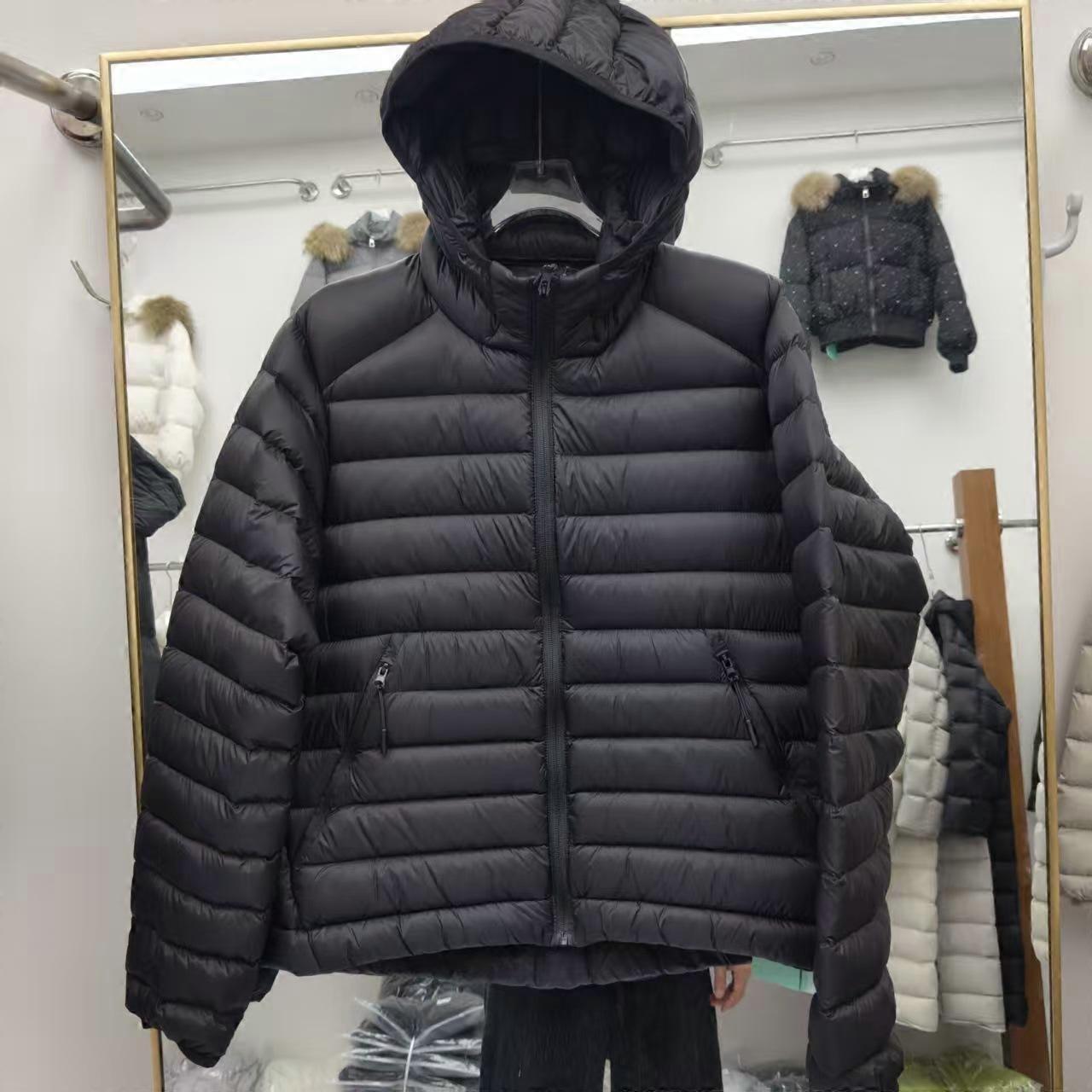 Down jacket women's winter new short puff cloud ribs super good-looking small down jacket