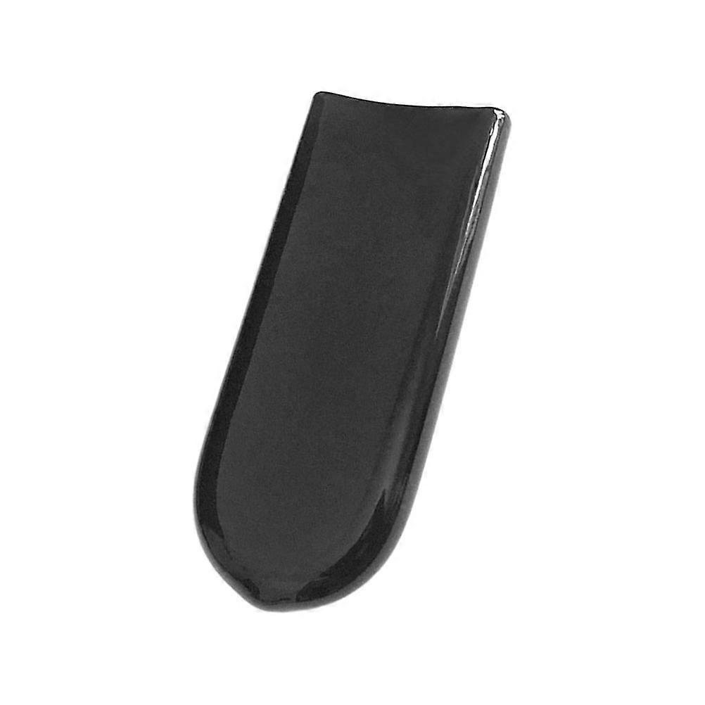 Ergonomic Saxophone Finger Protective Cover in Black for Music Practice and Performance Non-slip Grip 1Pcs