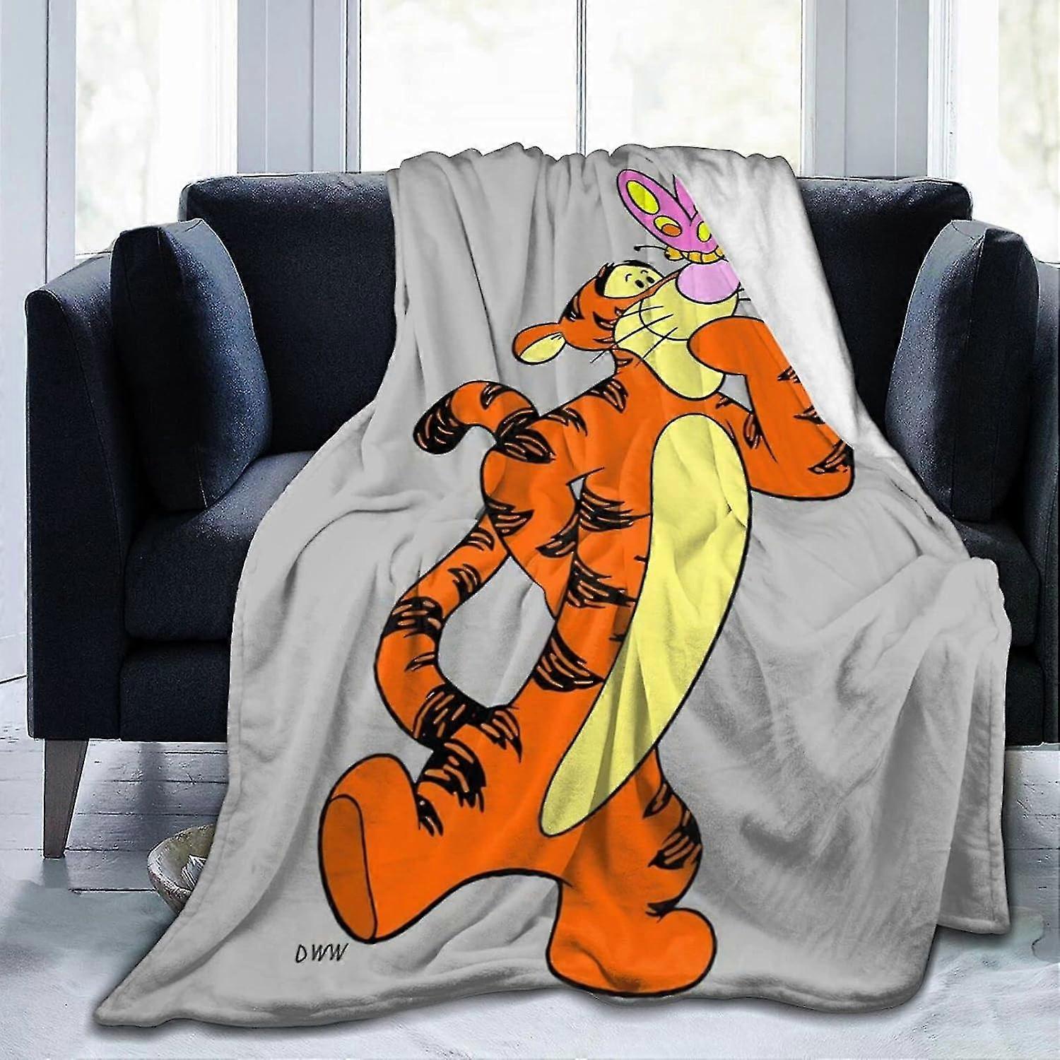 Soft Warm Flannel Fleece Throw for Couch Bed Lightweight Blanket