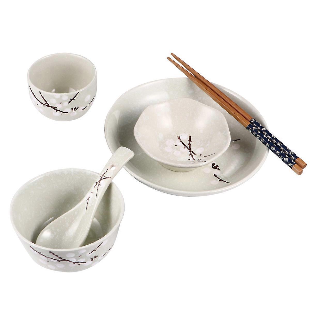 Compact Traditional Dinnerware Set, Ideal for Single-Serving Meals