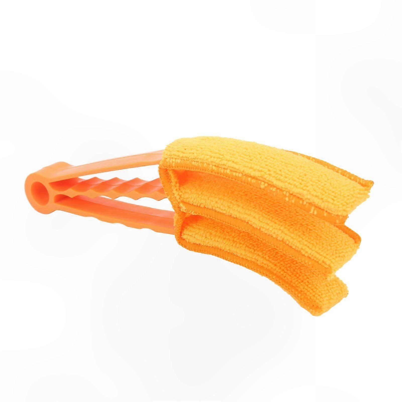 Multipurpose Microfiber Cleaning Cloth for Car Vent, Window, Blinds, and Fan Dusting