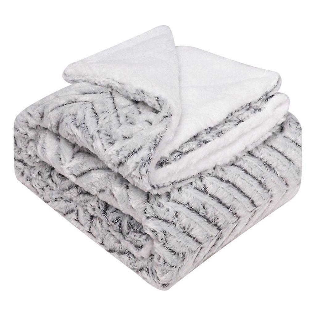 Lamb Velvet Blanket Warm Elegant Breathable Fleece Throw Blanket for Couch
