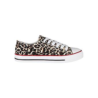 KRISP Basic Low Top Trainers