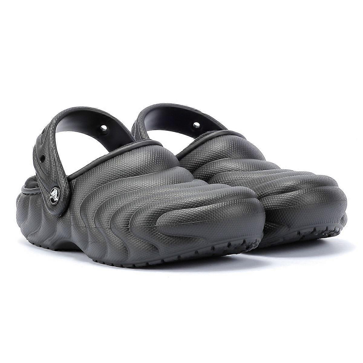 Crocs Classic Lined Overpuff Women's Black Clogs