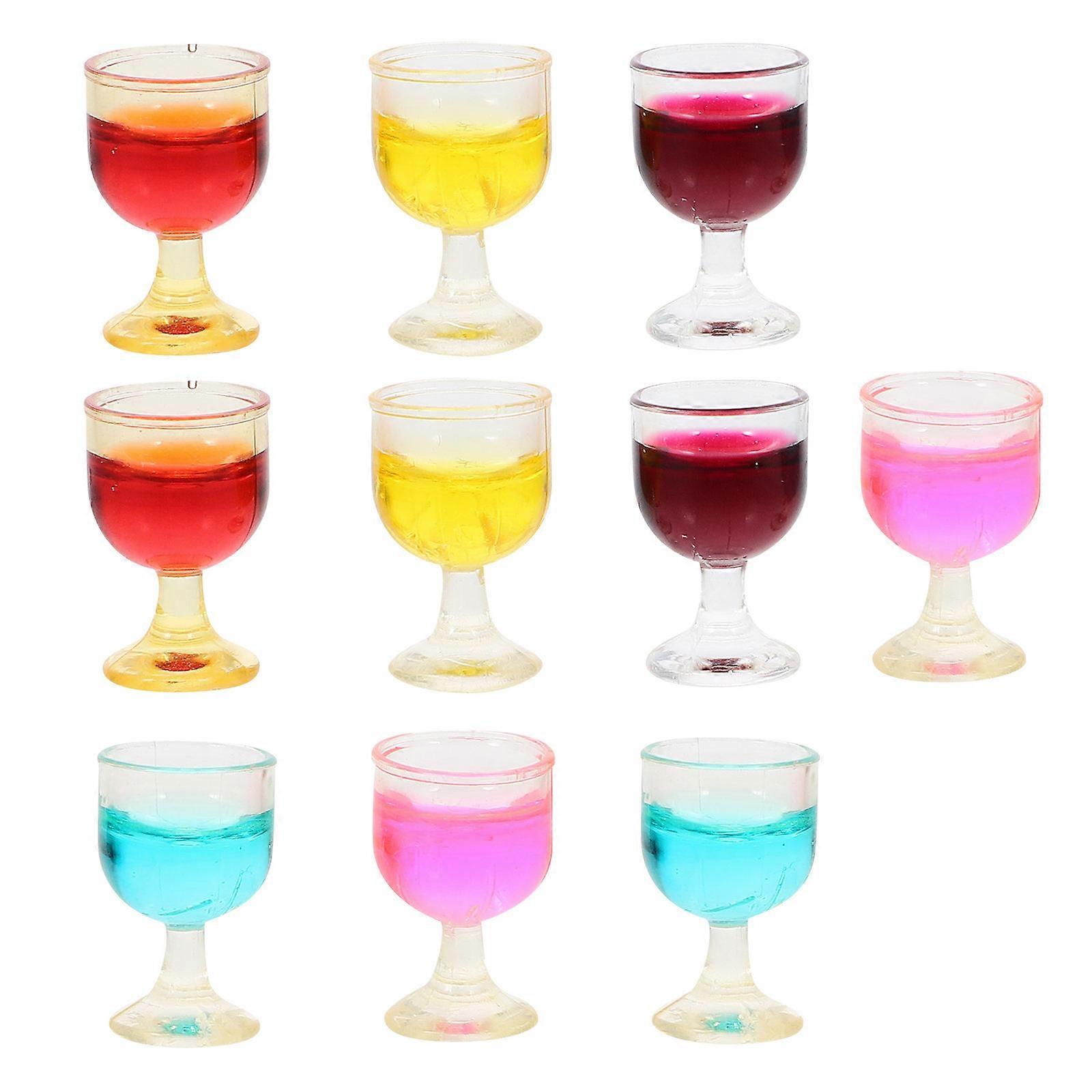 10 قطع أكواب النبيذ الاصطناعية البسيطة لبيت الدمى ، أكواب كوكتيل صغيرة باللون الأصفر والوردي والأحمر والأزرق لديكور المنزل المصغر والحرف اليدوية