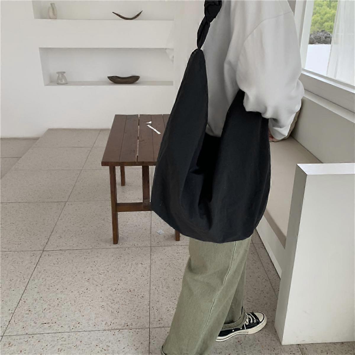 حقيبة نسائية سوداء حقيبة كتف قطرية نايلون ربيعي سعة كبيرة حقيبة تسوق بسيطة ريترو