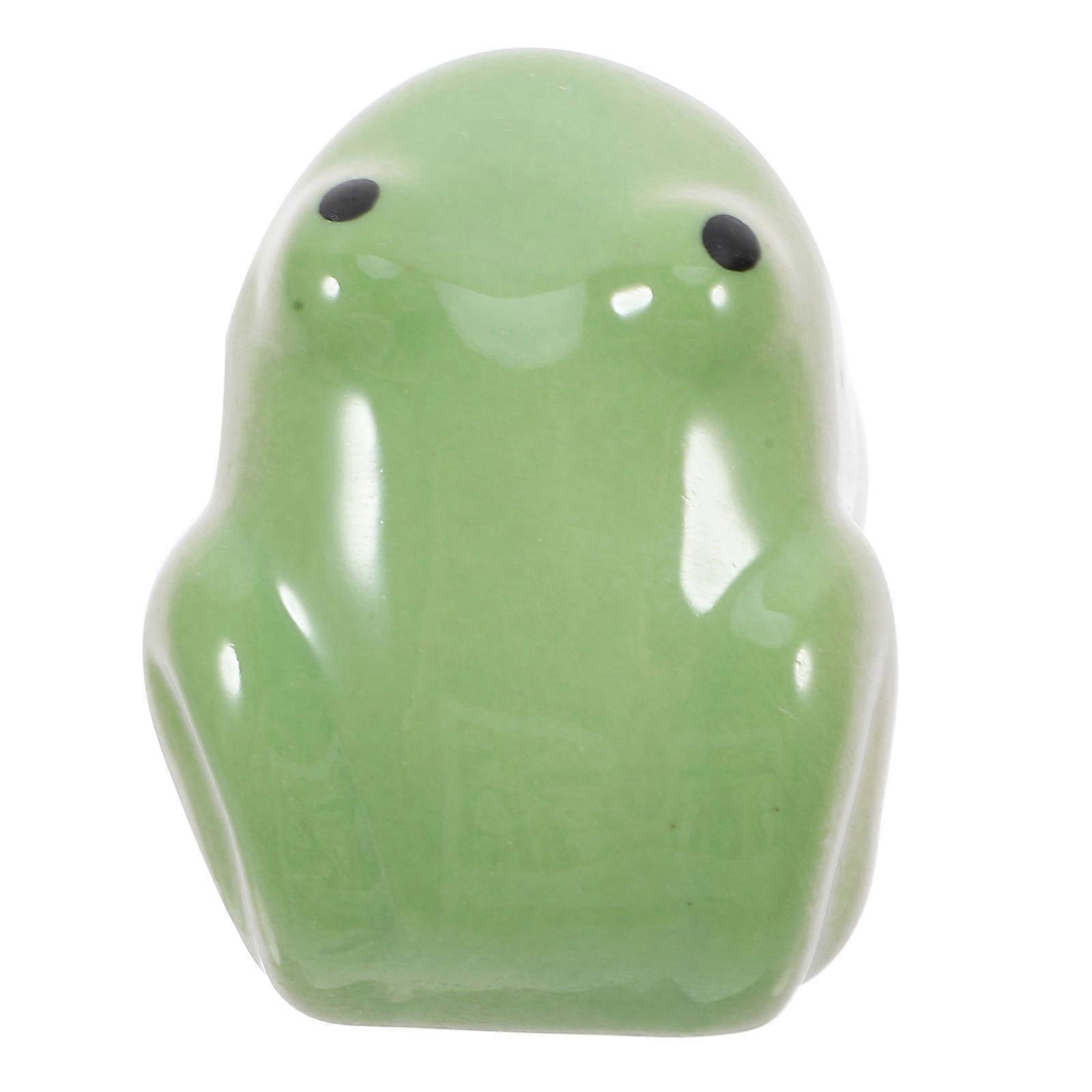 Fish Tank Statue Decor Simple and Generous Design Ceramic Figurine 1Set