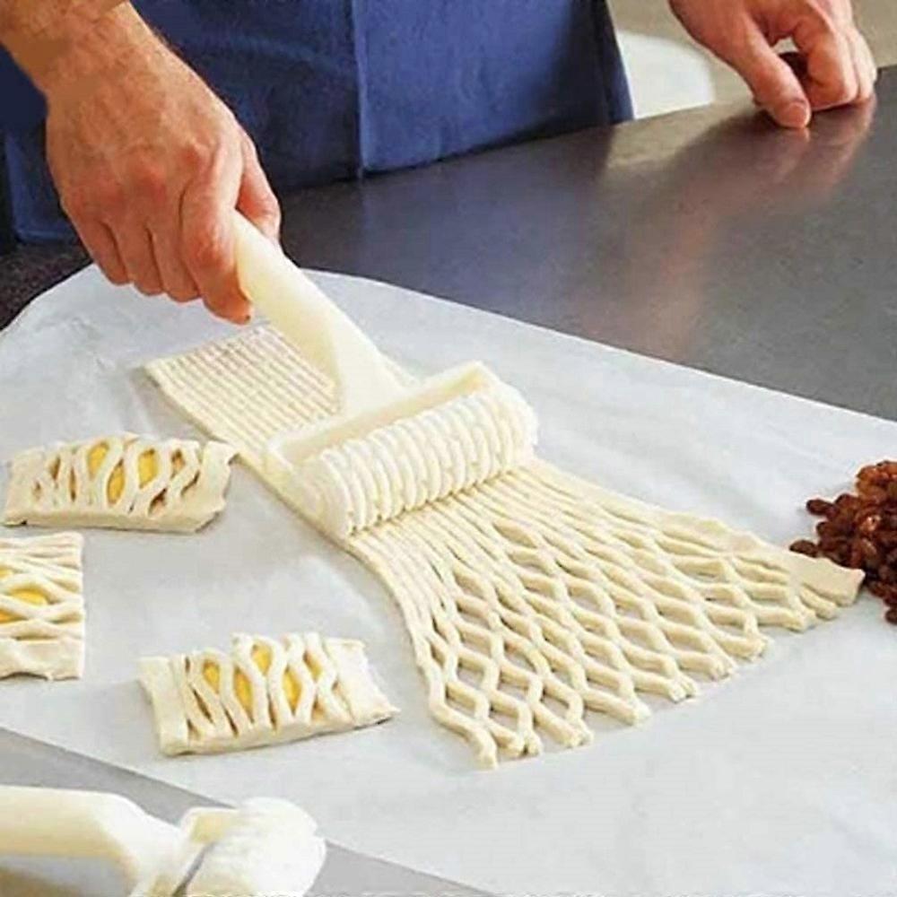 2Pcs Lattice Roller Cutter Pastry Cutter Roll