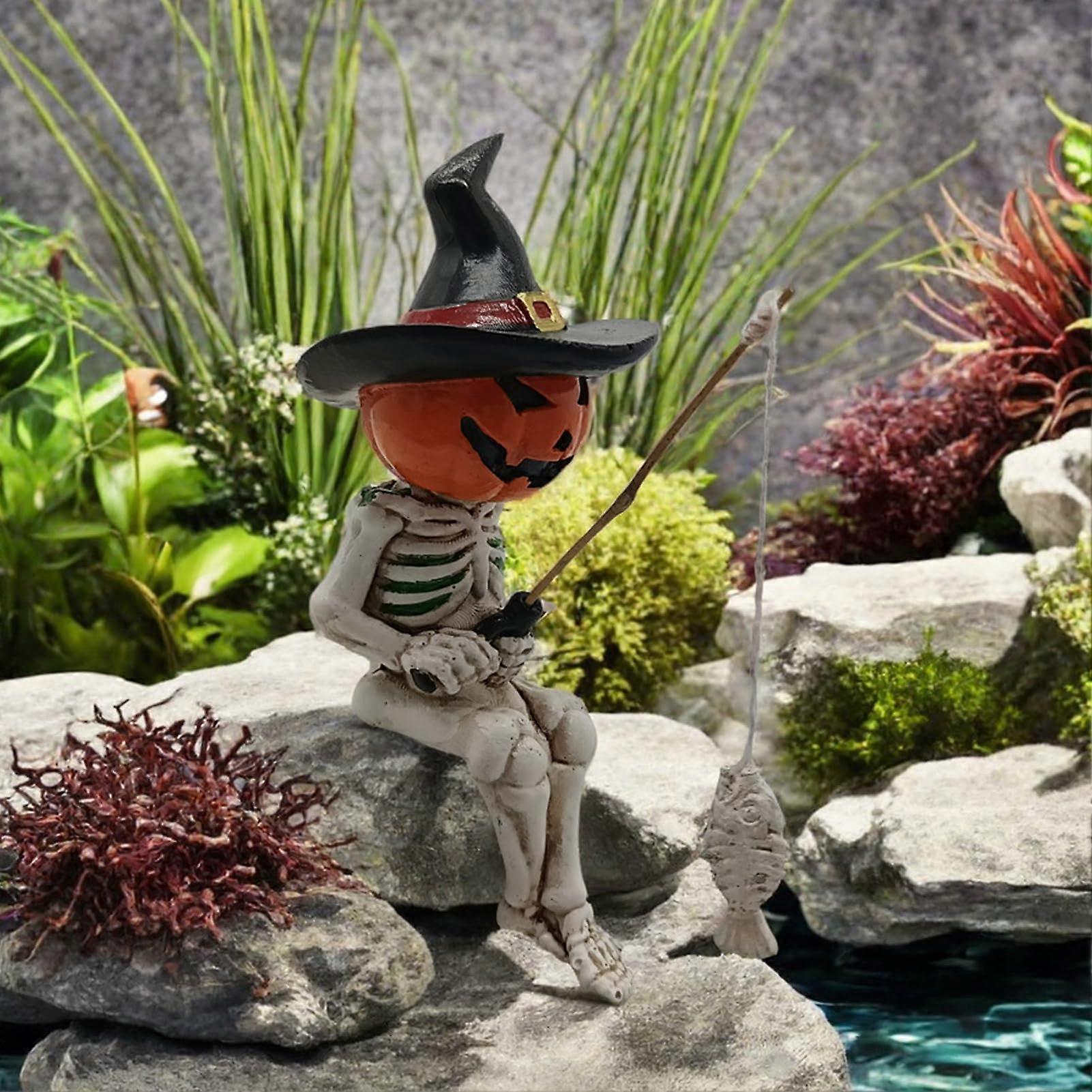 Mini Halloween Skeleton Decoration For Garden Pond Fountain Pool, Resin Model B, Gothic Figure, Small Size