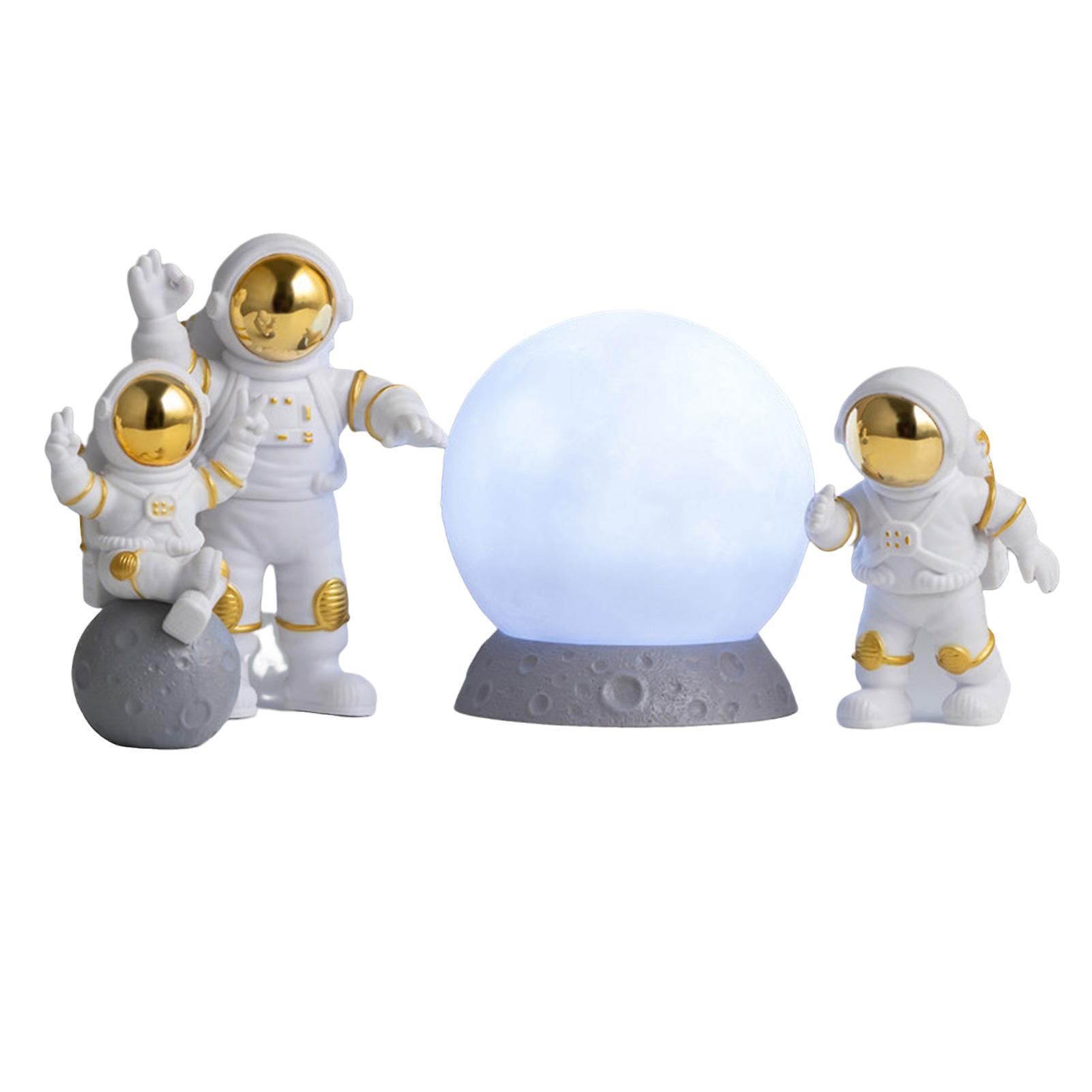Astronaut Figurine Decoration Creative Craft Tabletop Statue Suitable