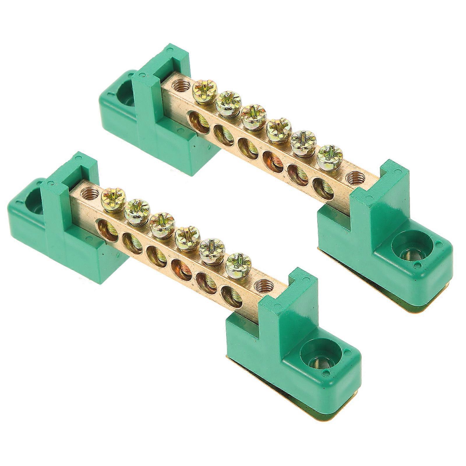 Grounding Block with Stable Performance for Various Installation Needs