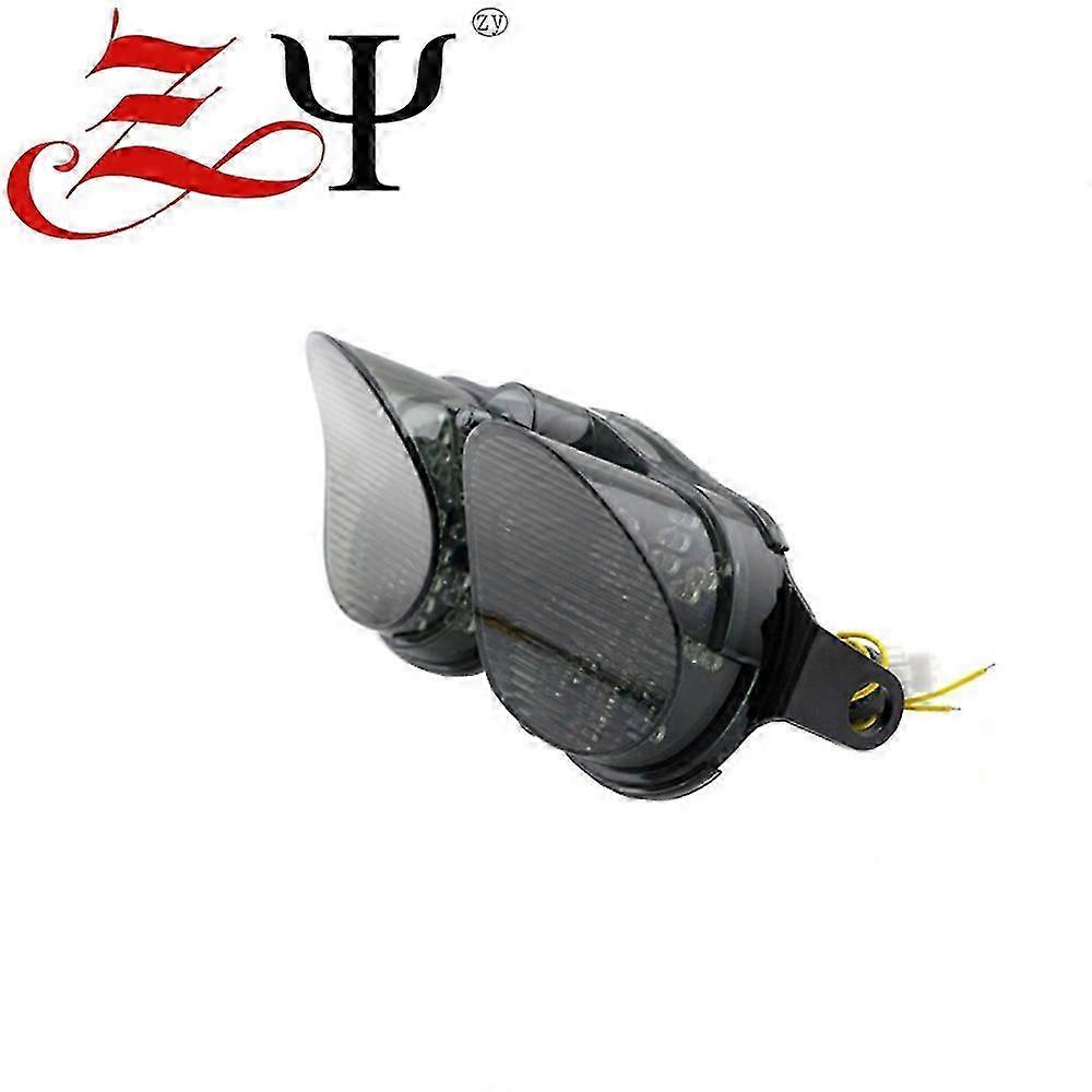 Applicable to Yamaha YZF R6 98-02 LED modified brake band turn signal function taillight