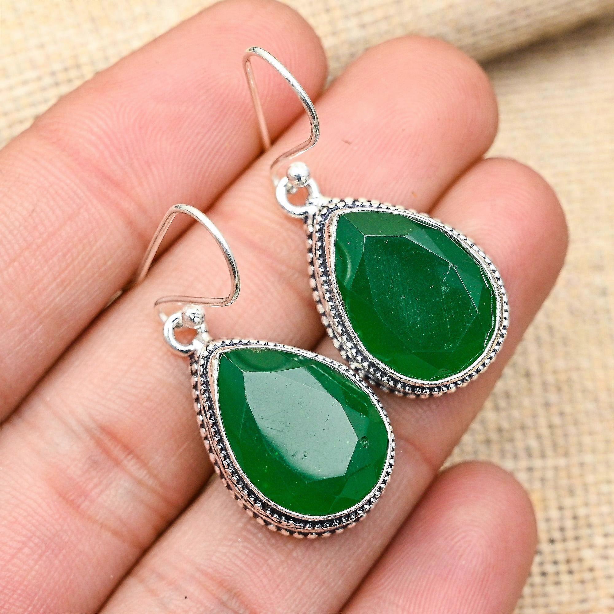 Pendientes de plata de ley 925 maciza con deslumbrante gema de ónix verde, hechos a mano para mujer.