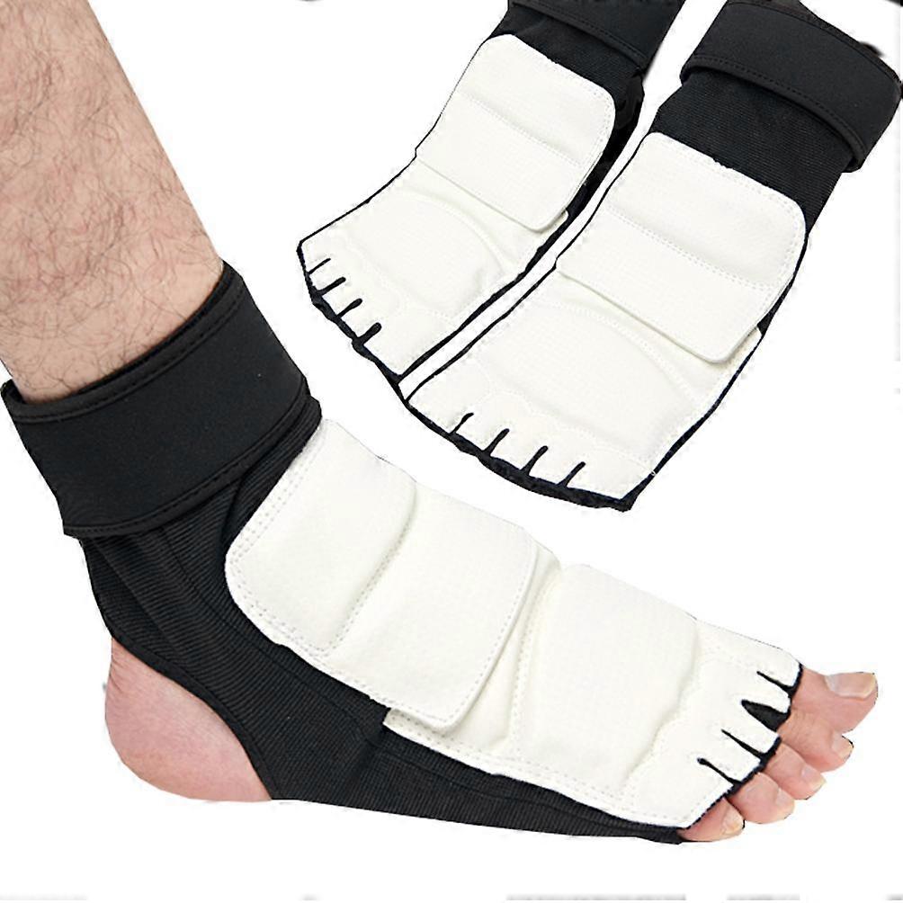Half Finger Boxing Gloves Taekwondo Sanda Fighting Gloves Buffer Layer Protection