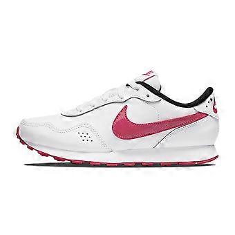 Nike MD Valiant SE 2 'White Very Berry' GS DC9307-100