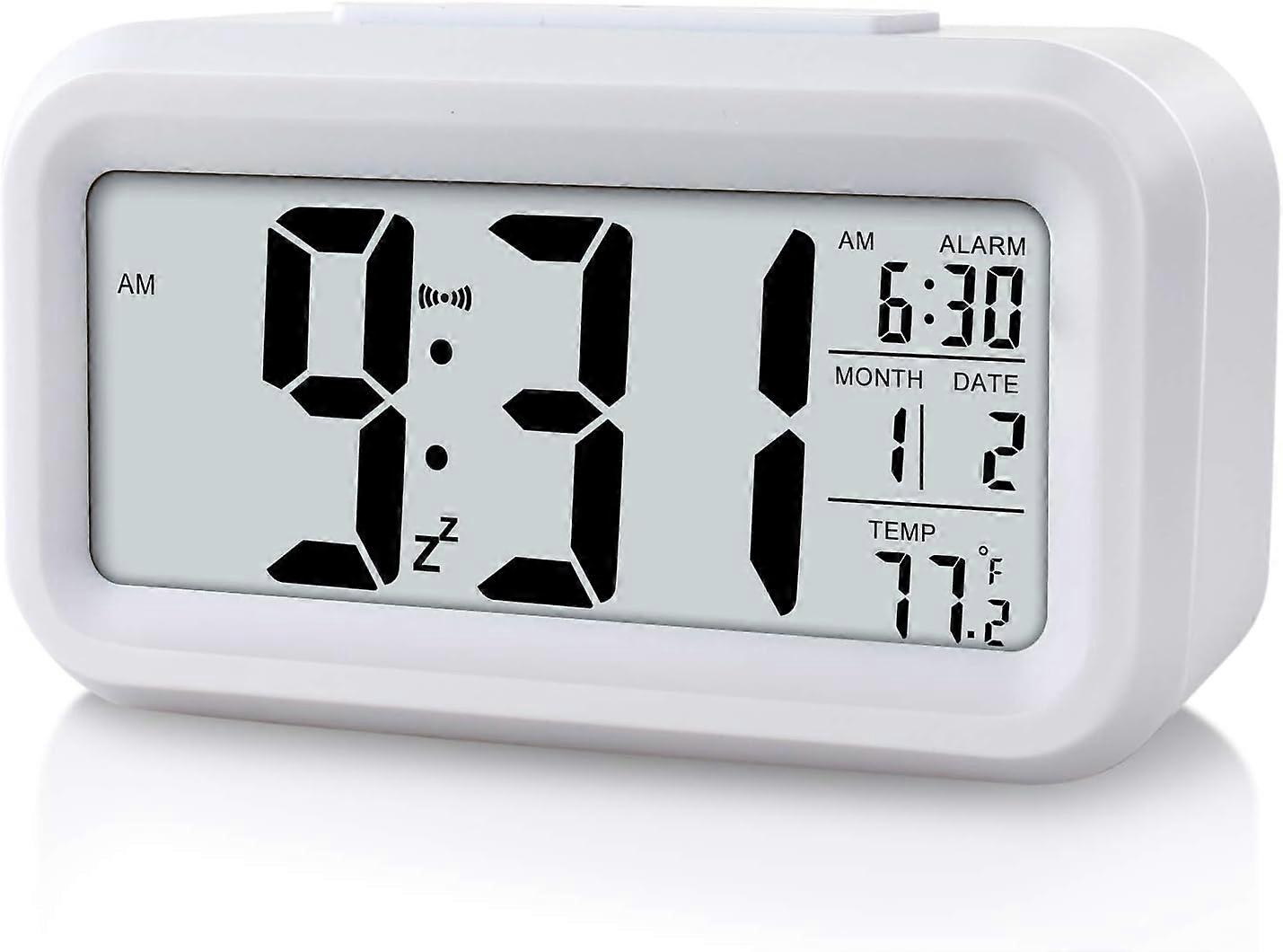 Digital Alarm Clock for Kids,Battery Operated,Snooze Function,Smart Night Light Easy Setup Desk Cloc