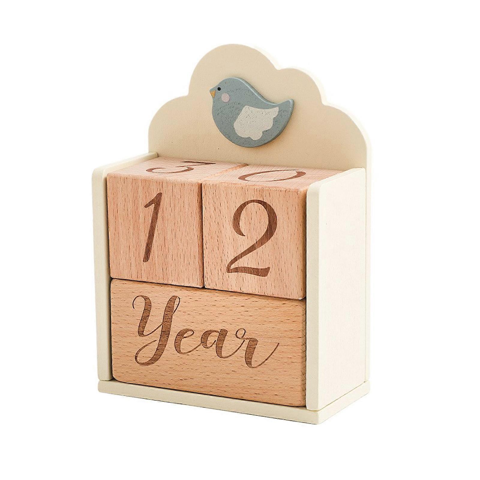 4Pcs/set Cartoon Wood Baby Milestones Blocks Set for Newborns Photography with Year Month Week Age Indication