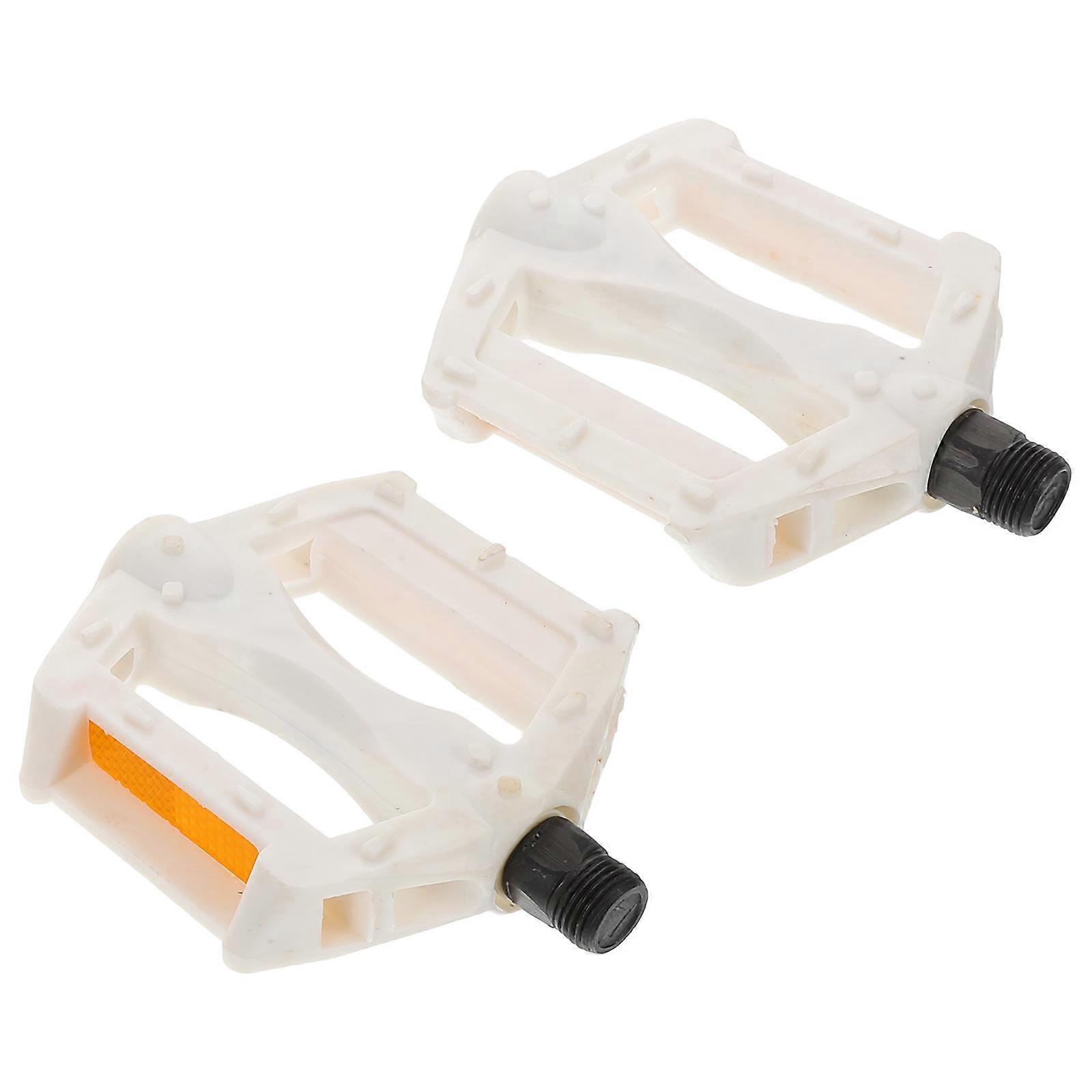 Slip Foot Pegs for Cycling Durable Bike Pedals for Road and Mountain Use, Lightweight and Reliable Cycling Accessories for Enhanced Riding