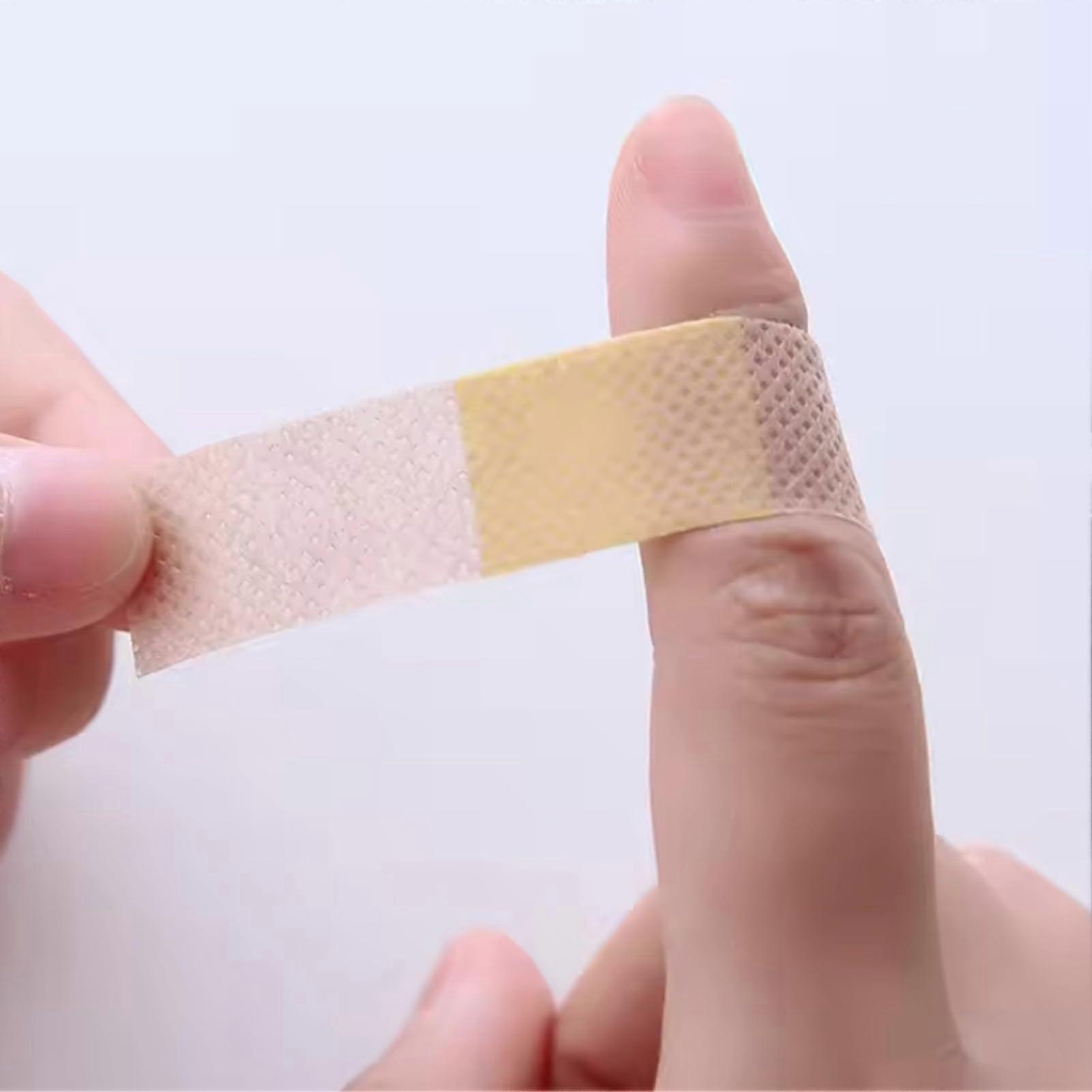 Waterproof Wound Patches Adhesive Medical Strips Flexible Breathable Bandage 2.95x0.98 In 100 Count SkinFriendly