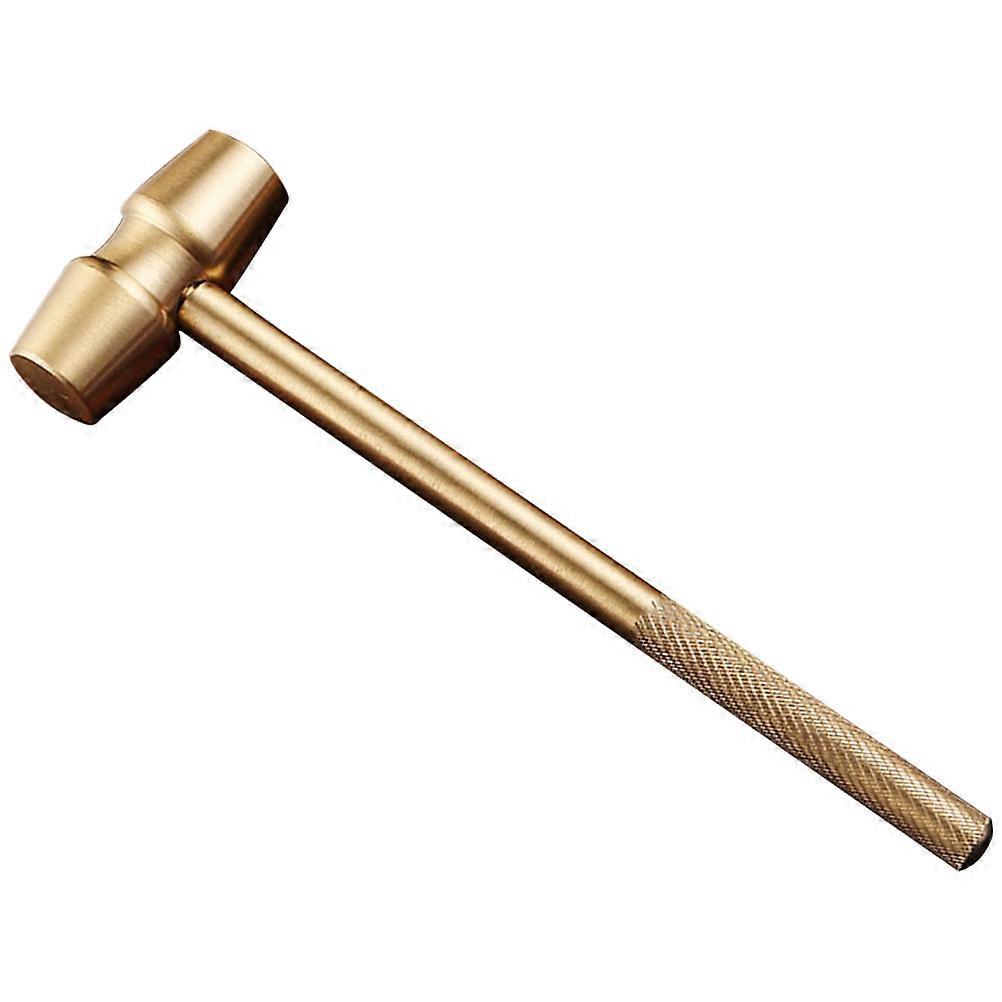 Retro Brass Hammer Figurine Vintage Craft Statue Decorative Tabletop Ornament with Flat Base for Living Room Dining Room Fireplace Display