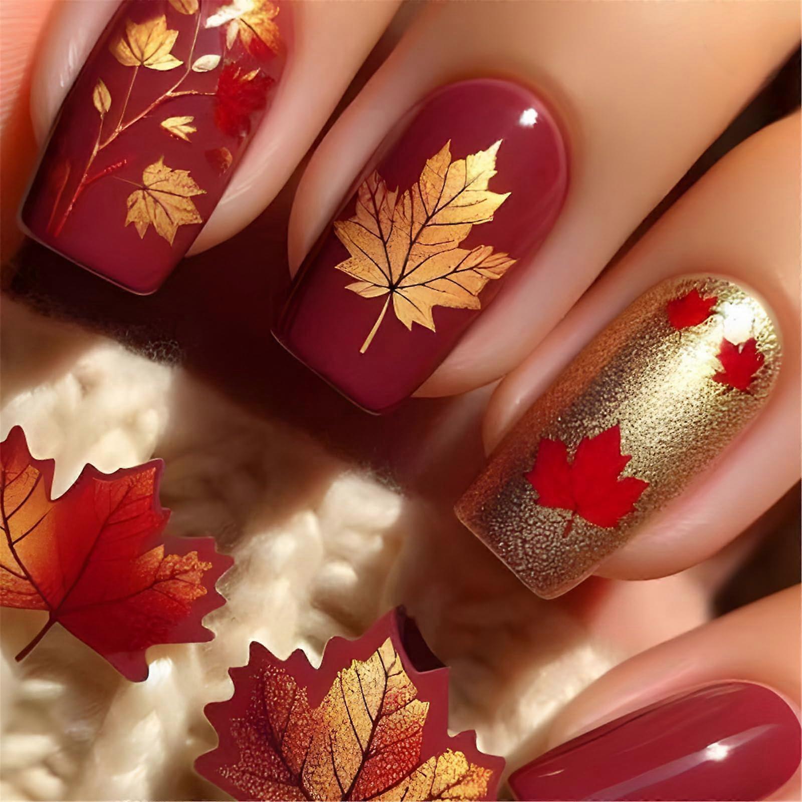 Thanksgiving Maple Leaf Press On Nails Short Square False Nails Autumn Design Instant Manicure Set