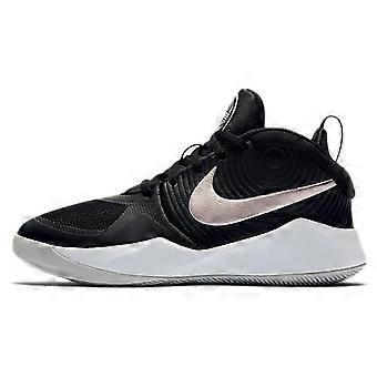 Nike Team Hustle D 9 Mid -korkeapallokengät, musta/hopea, unisex, AQ4224-001