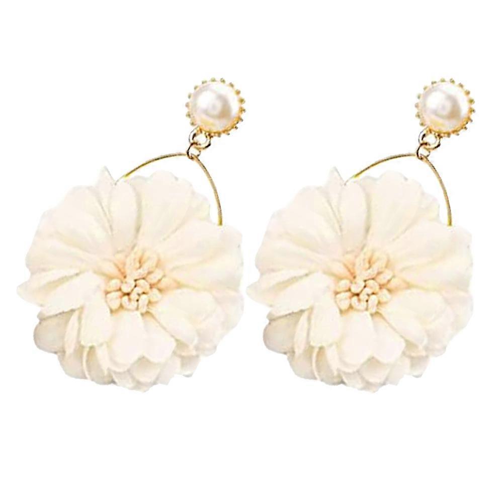 Flower Earring with Pearls, Elegant Dangle Design for Special Occasions