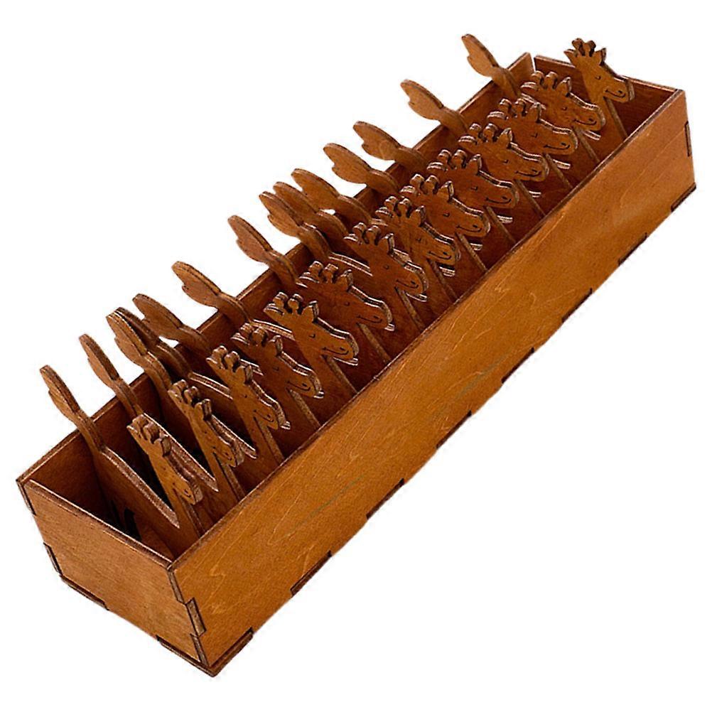 Wooden Thread Bobbins Deer Shape for Embroidery 15Pcs Spools Set