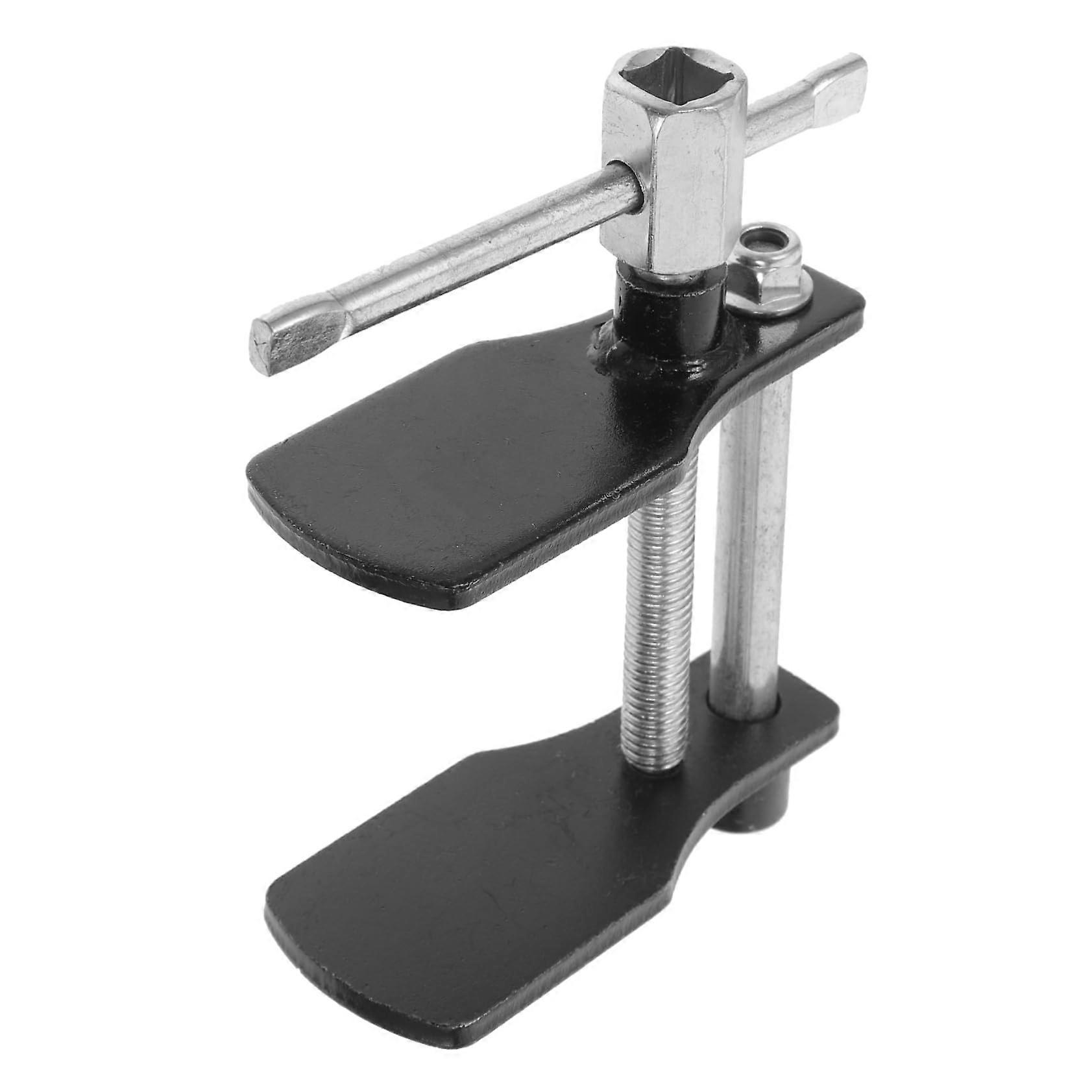 Brake piston retraction tool for cars and trucks, durable and compatible with many models