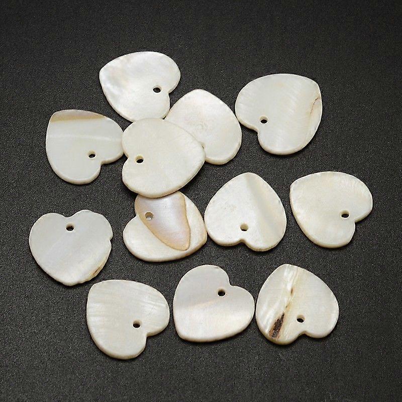 Shell Heart Pendants Seashell color 17x17x2mm Hole: 1mm