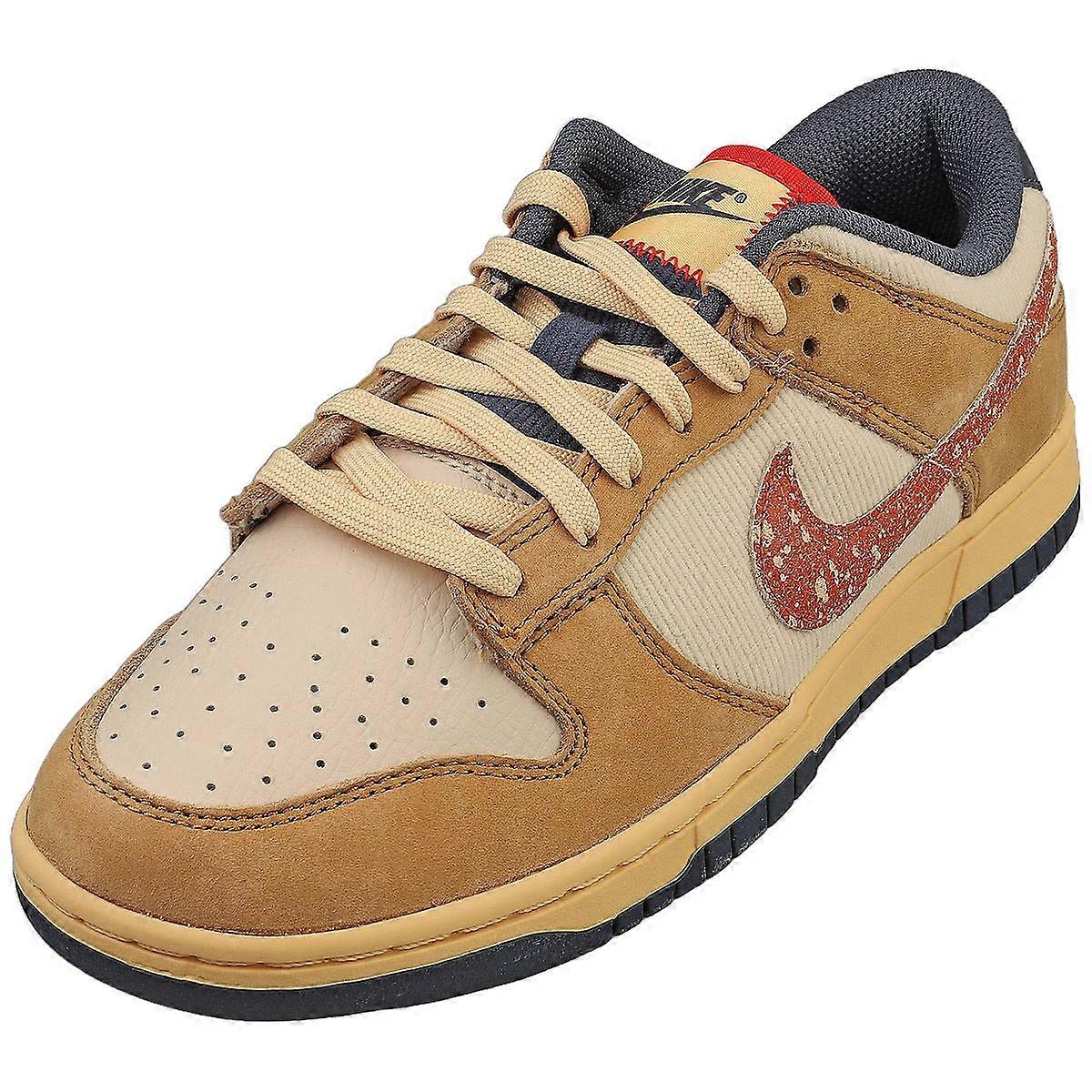 Nike Dunk Low Retro Se Mens Fashion Trainers in Wheat | Fruugo US