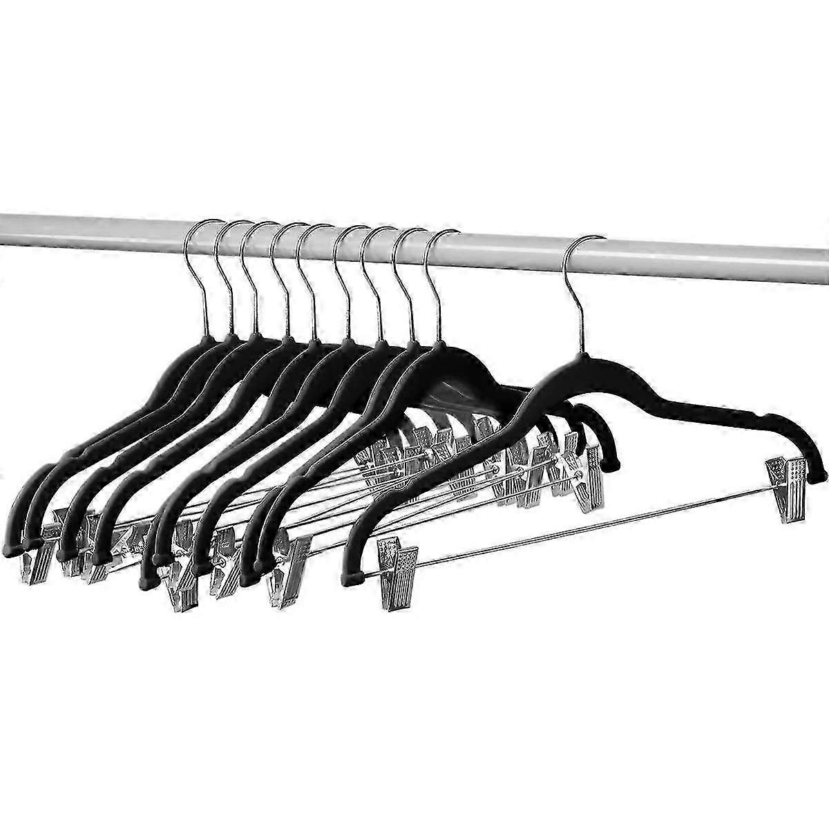 10 pack velvet hangers with clips for space saving