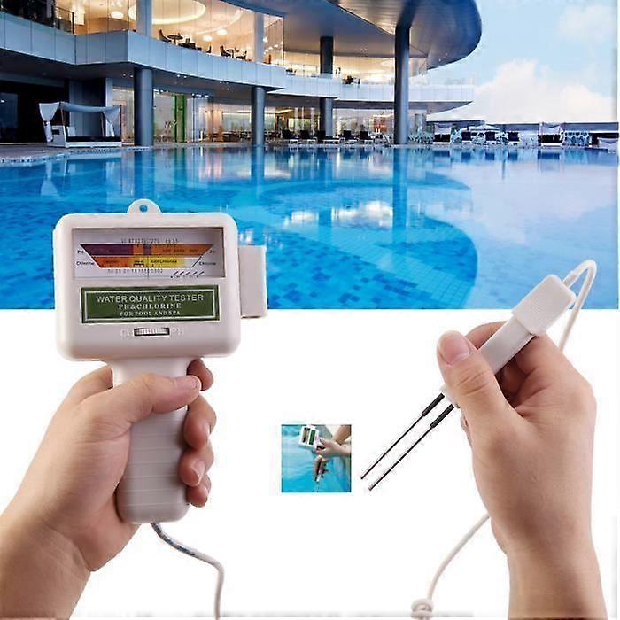 Automatic chlorine and pH tester for swimming pool or spa