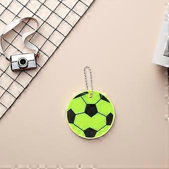Reflecterende sleutelhangers met voetbalthema voor decoratie, bestaande uit 48 stuks, leuke feestartikelen voor jongens.