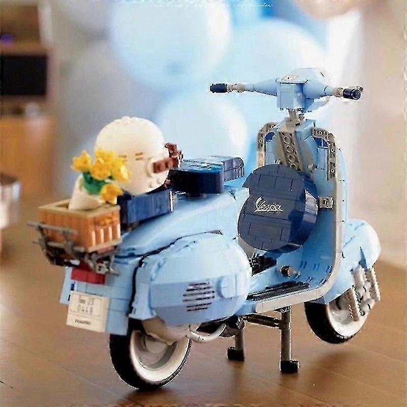 1106pcs Vespa 125 Roman Holiday Moto Modello Building Blocks