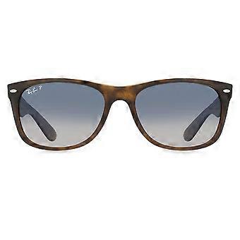 Ray-Ban RB2132 New Wayfarer Polarized 865/78 Full Rim Dark Tortoise Unisex Wayfarer Solbriller UV3 Polarized Original
