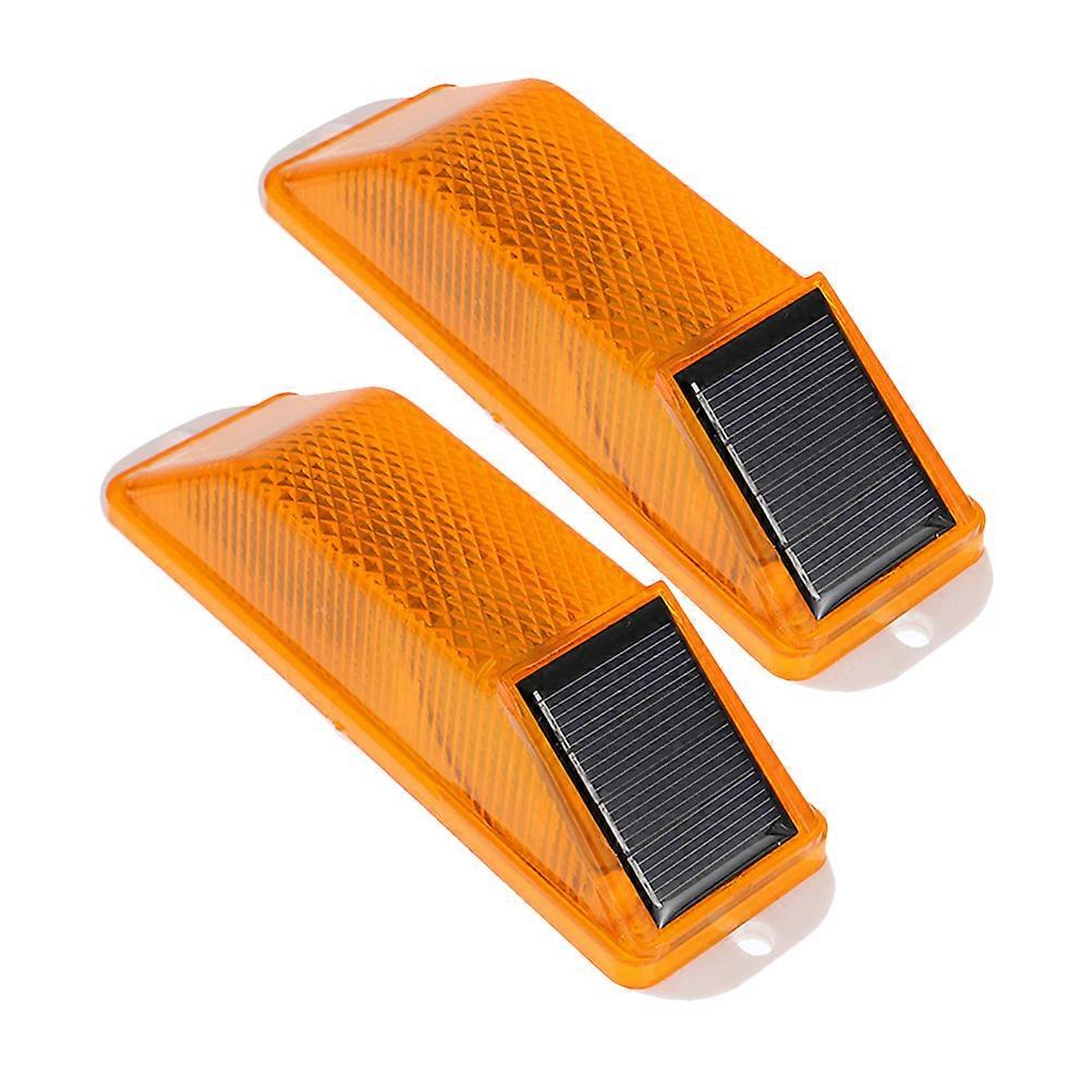 SolarPowered Yellow Warning Light for Outdoor Use Durable Plastic Bright Caution Effect 2 Pack