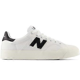 Schoenen New Balance BB100CVA