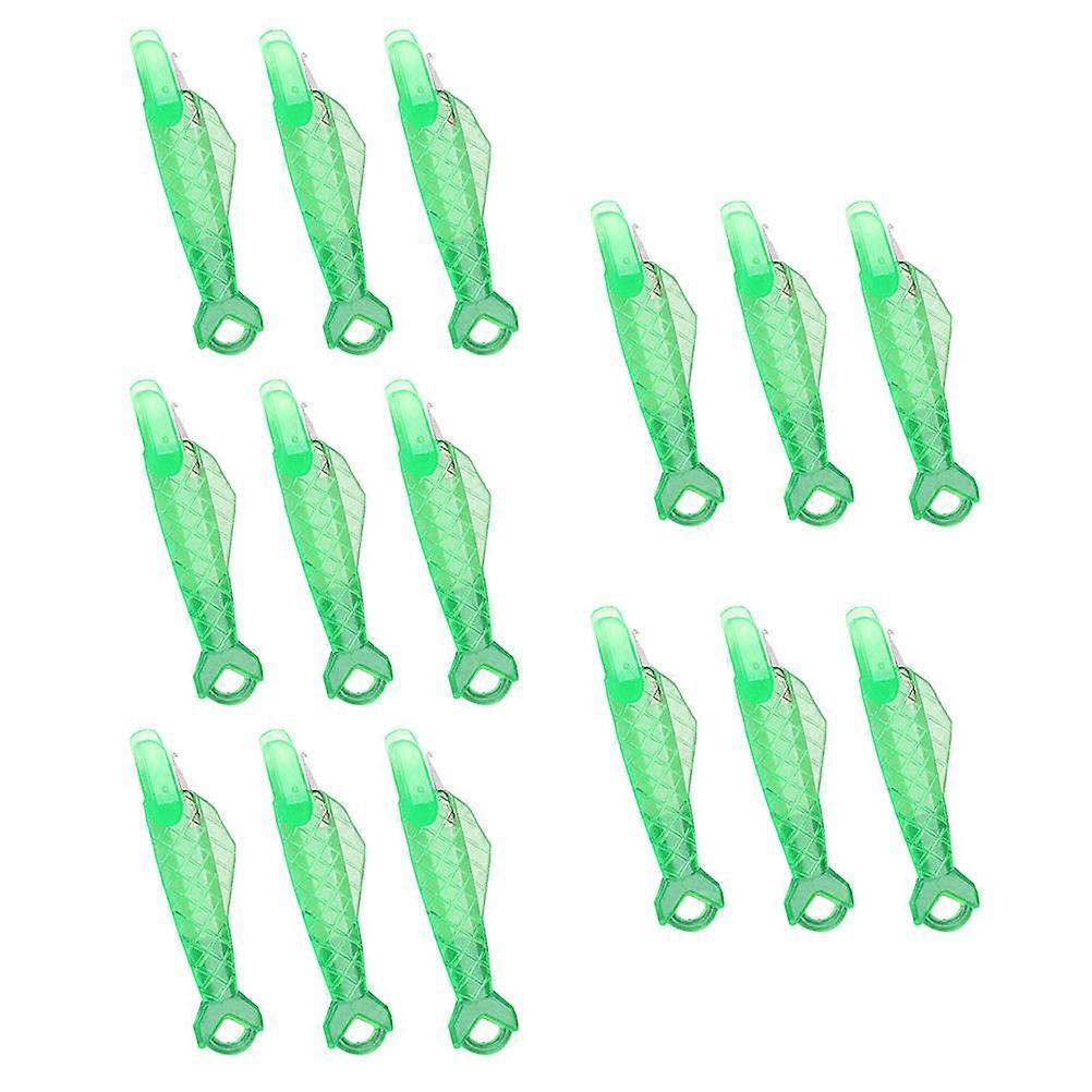 Fish Type Sewing Needle Threader Plastic Material Sewing And Embroidery Craft Tools 3.2X0.9cm 50Pcs