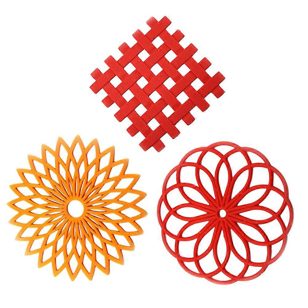 Round Heat Insulation Pad Silicone Coaster For Kitchen Use Stylish And Beautiful Orange Color 1Pc