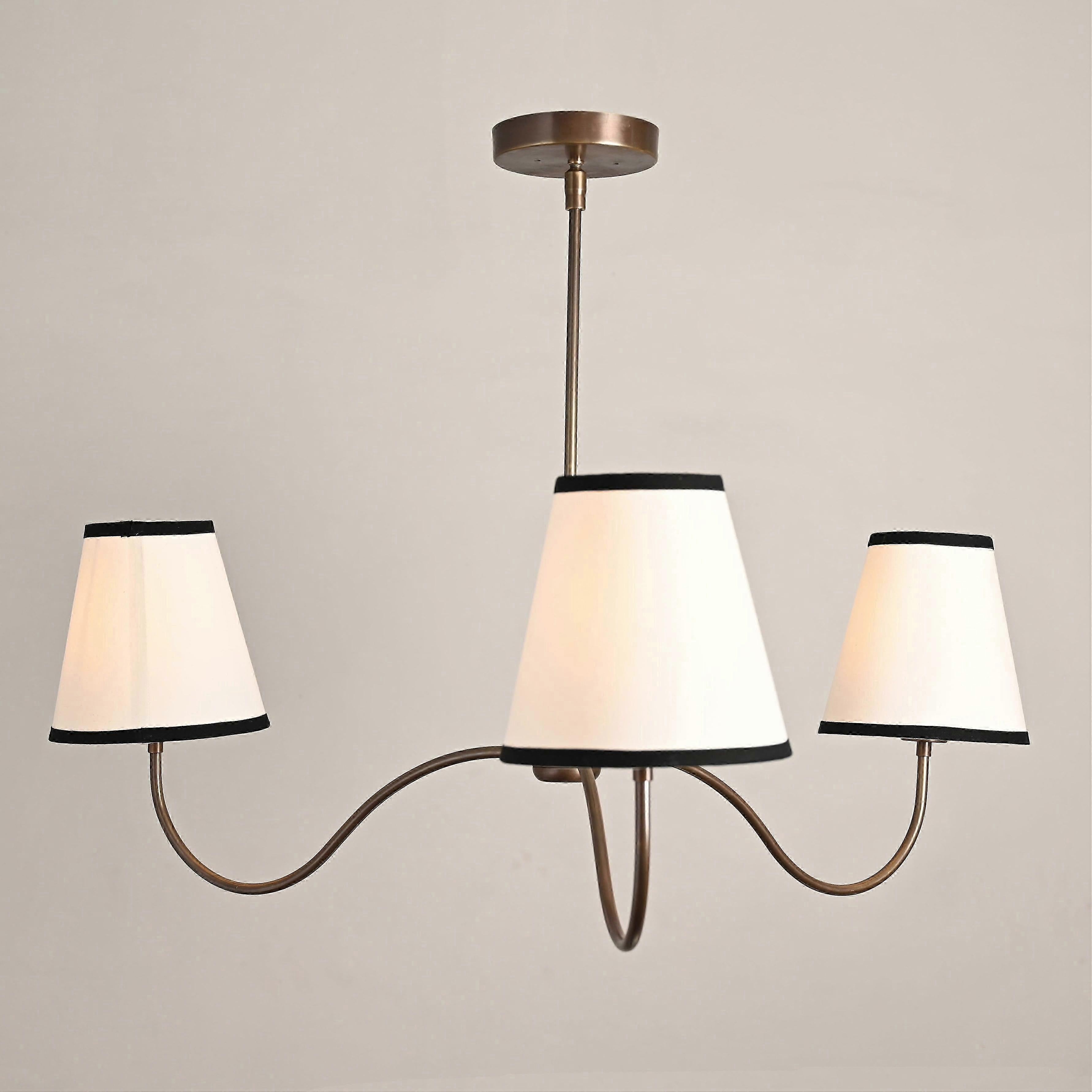 3-Shade Light With Adjustable Settings For Versatile, Perfect Ambiance