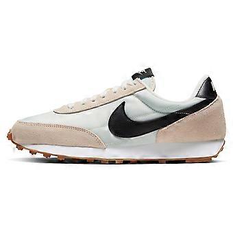 Tênis Nike Daybreak Pale Ivory Spruce Aura Feminino CK2351-100