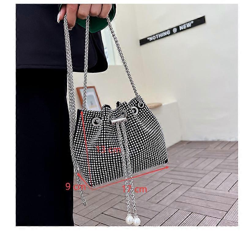 Új trend Női táskák divat vastag lánc fényes gyémánt nyeregtáska női hordozó hónalj divatmárka design válltáskák