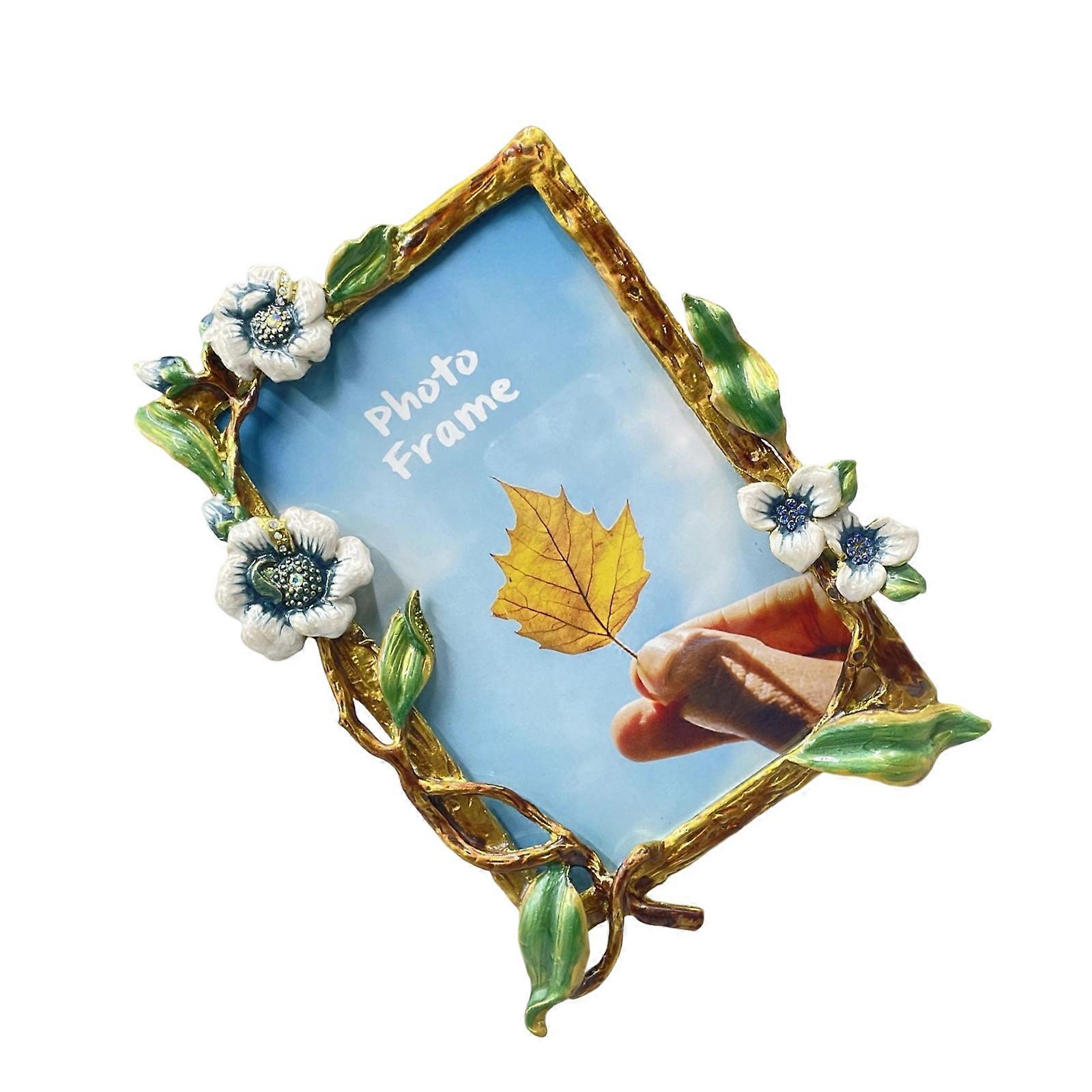 Artistic Metal Photo Frame Modern Design Display Easy To Clean For Home Or Office Multicolor