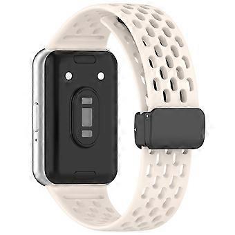 Silicone Sport Strap Band with Breathable Mesh and Secure Metal Buckle for Samsung Galaxy Fit3