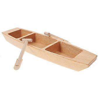 Kakifarget miniatyrseilbåtmodell i tre for DIY, pedagogisk leketøy og nautisk dekor, 28 x 8 x 11 cm