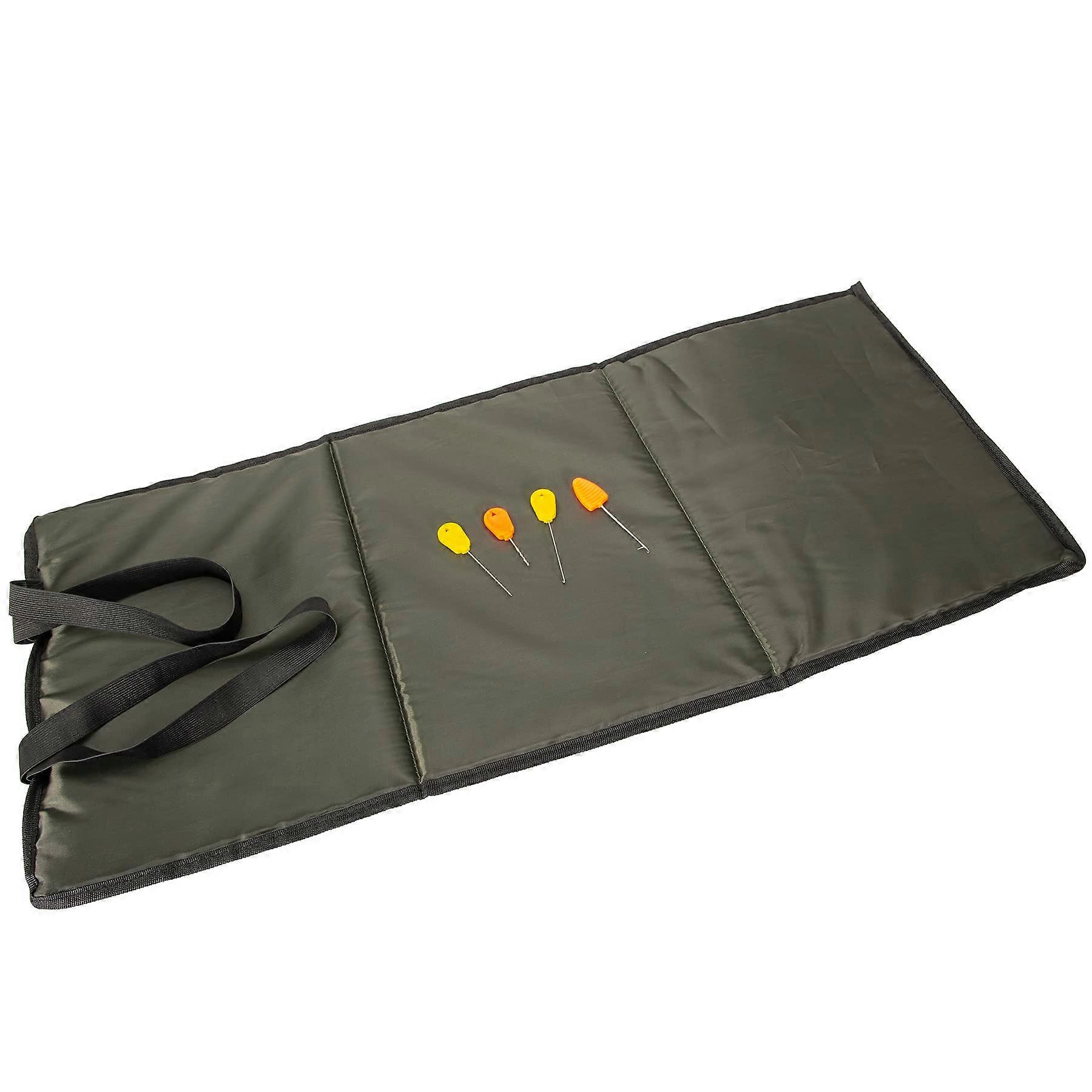 Foldable Unhooking Mat Fishing Carp Bait Needle Set with Waterproof Material and Lightweight Design for Easy Storage